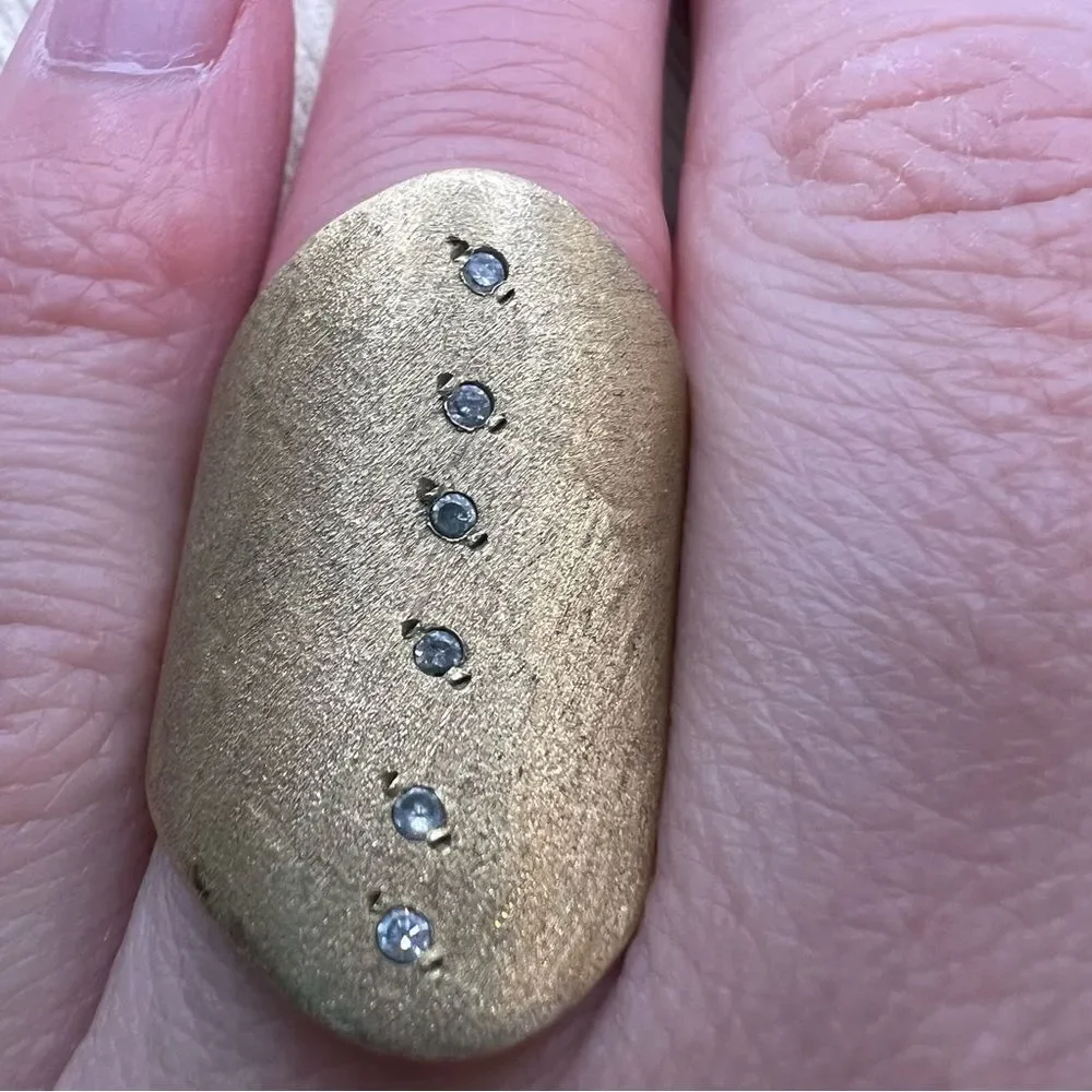 N/A gorgeous unique